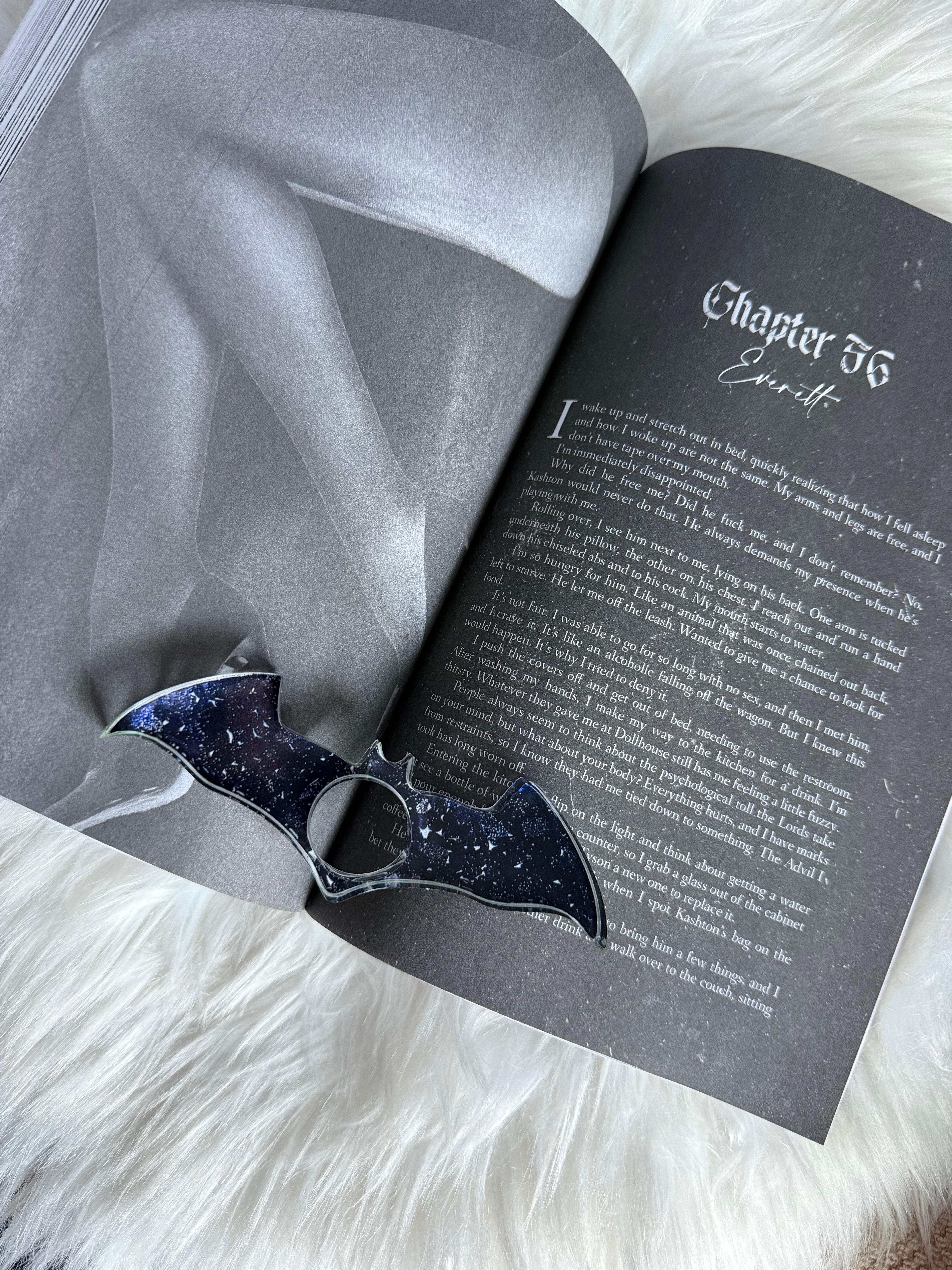Bat Thumb Book Page Holder